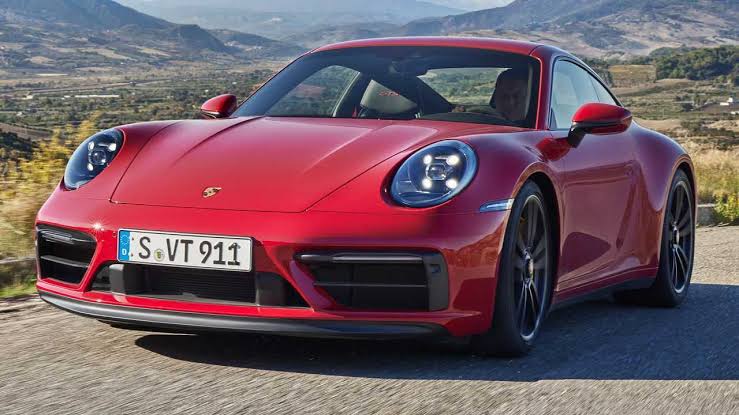 2022 Porsche 911 Carrera S